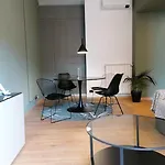 Apartamento 03 Centralissimo Ampio Bilocale Con Garage *