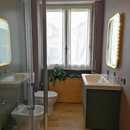 Apartamento 03 Centralissimo Ampio Bilocale Con Garage