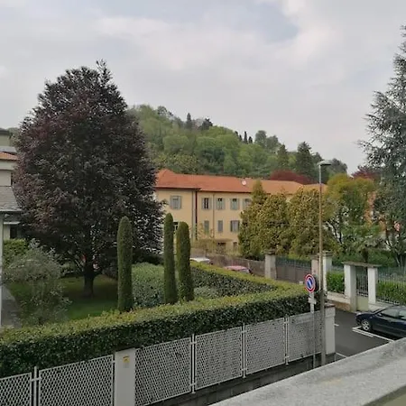 03 Centralissimo Ampio Bilocale Con Garage *